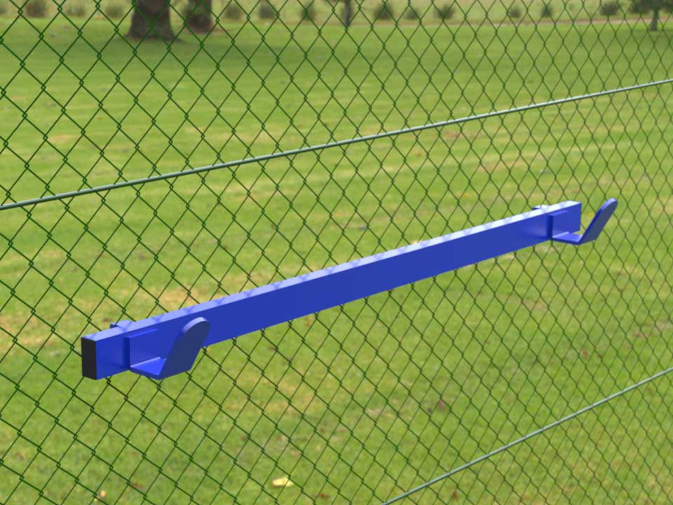 Crochet pour clôture de court