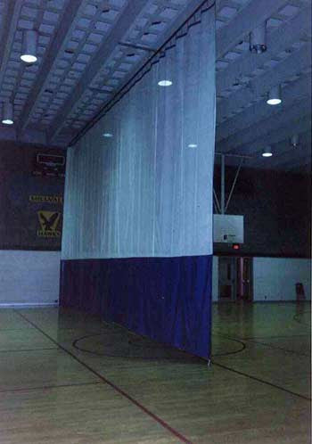 Rideau diviseur de gymnase